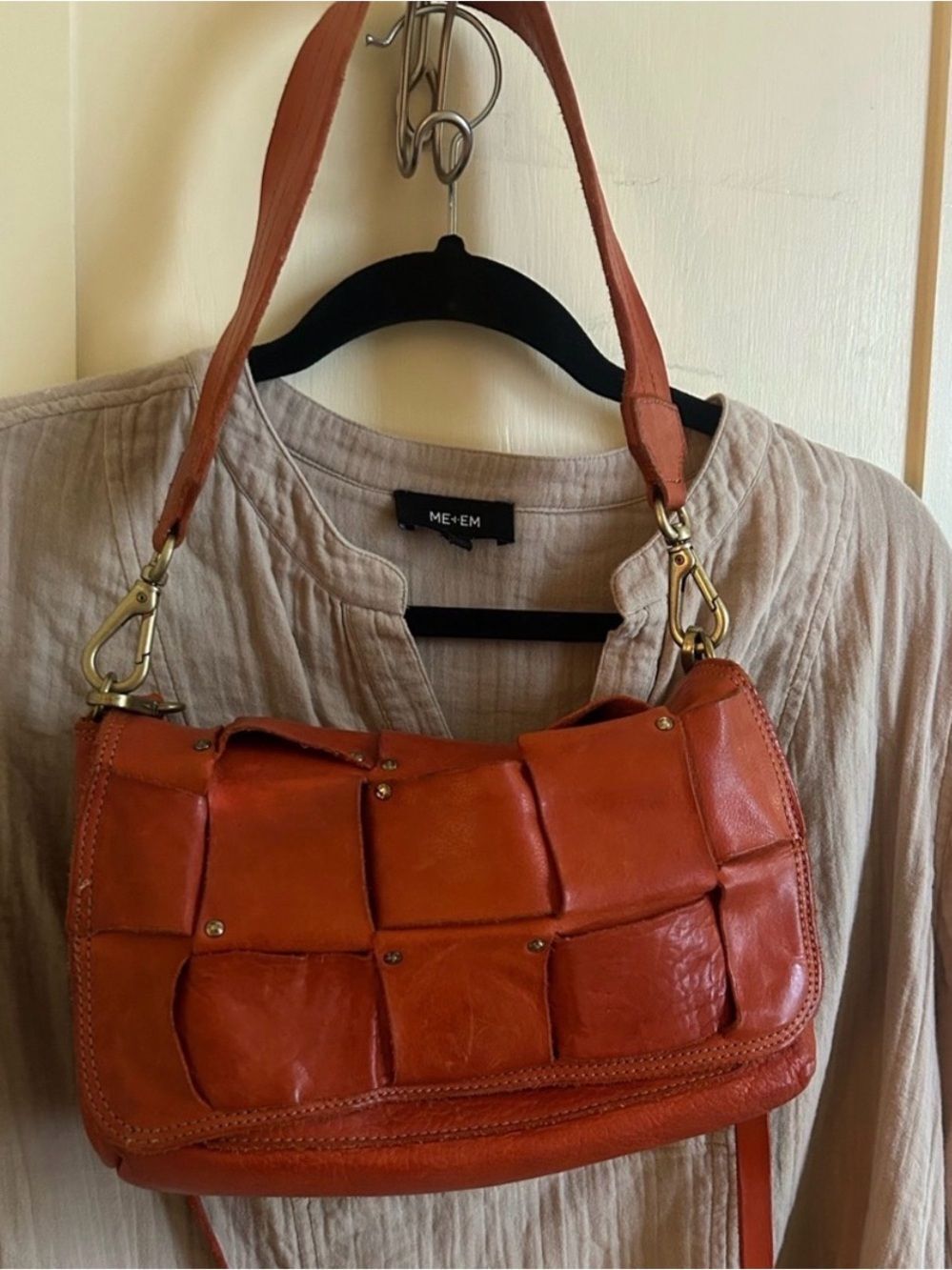 CAMPOMAGGI Edera basket weave leather crossbody purse. Hacienda Orange